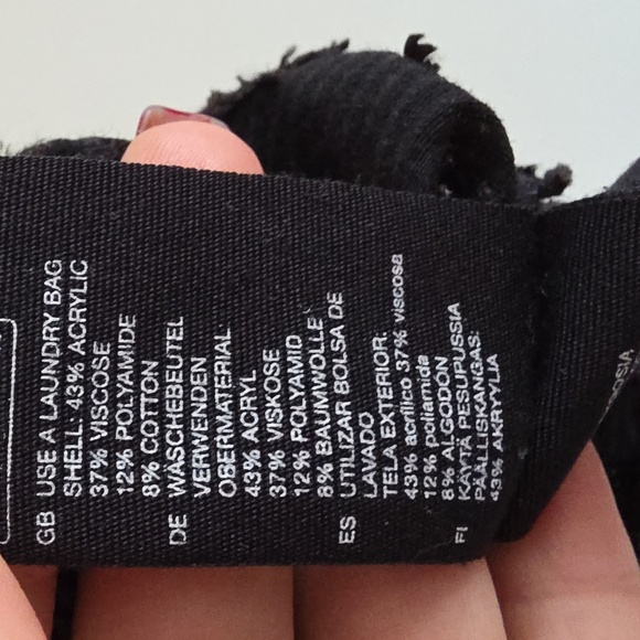 & OTHER STORIES | Embroidered Blouse Black Sz 4 - Picture 7 of 7